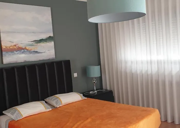 Vivenda Valverde בית הארחה